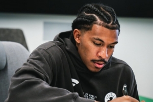 劲球直播-足球赛事直播-篮球赛事直播-NBA|CBA|英超直播