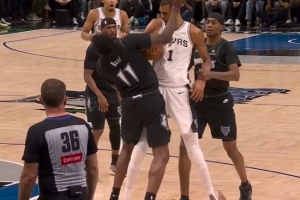 蜘蛛直播_蜘蛛免费NBA在线直播_蜘蛛足球无插件高清观看