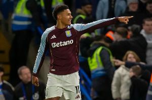 记者:新月力争签下沃特金斯,球员已向维拉表达了转会意愿