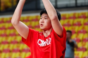 京媒:赵嘉义在中国男篮的地位&表现非常稳定 北控这个引援太值了