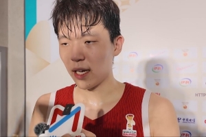 杨瀚森:很激动 喜欢这种氛围 回来就是把夏联练的东西运用到场上