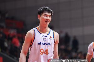 随便打打!王哲林9中6轻松拿下13分5板1帽