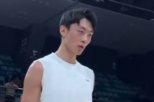 尼克·杨:白晶是中国最强街球手 技术风格像欧文和科比的结合体